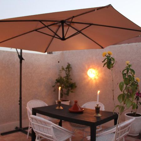 Corner Hostel Marrakech (Adults Only) Marrakesh Luaran gambar